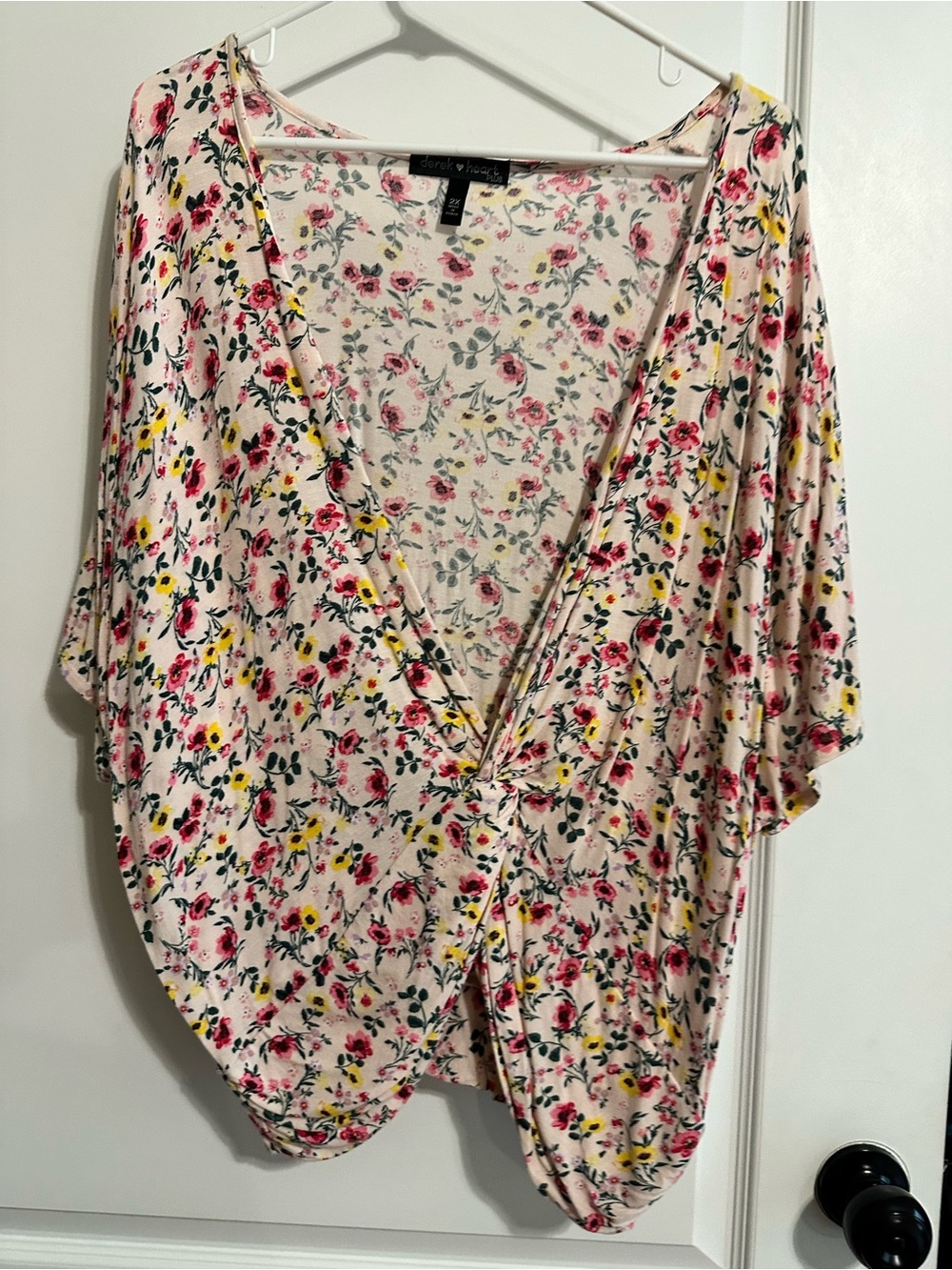 Derek Heart Pink Floral Twist-Front Blouse
